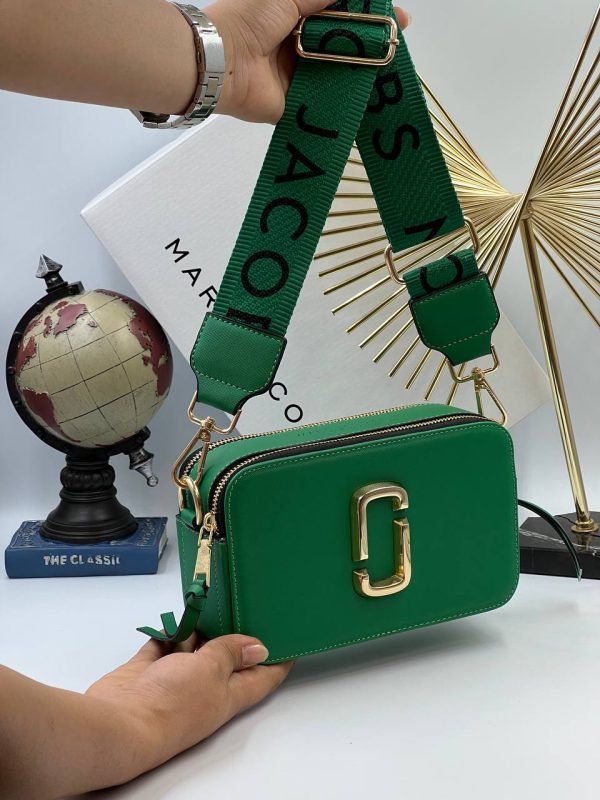 marc jacobs canta yesil siyah askili 21x13 cm