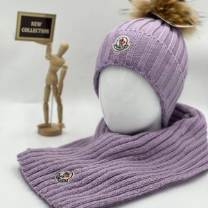 moncler atki bere takimi ponponlu mor