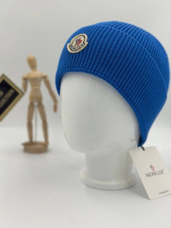 moncler bere logolu lacivert