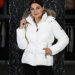 moncler mont beyaz beli kemer detayli kapusonu tuylu