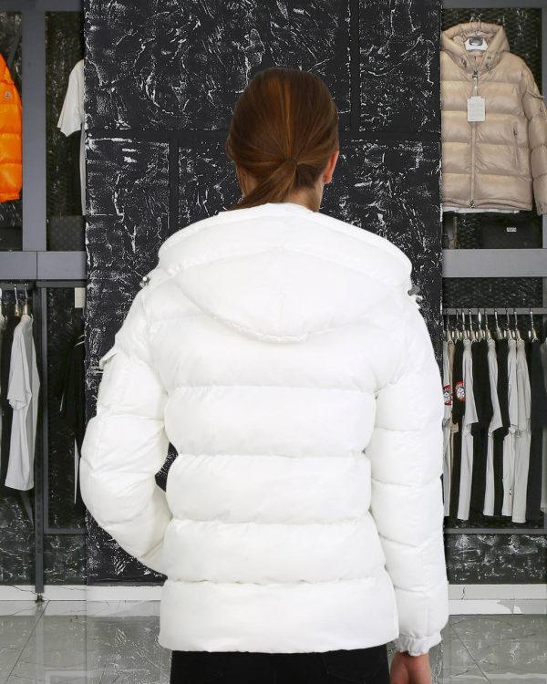 moncler mont beyaz classic kolu cepli cift logolu