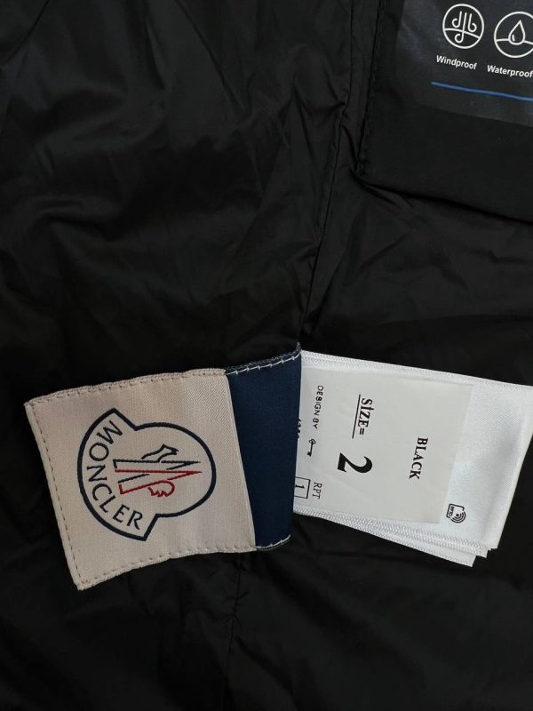 moncler mont erkek siyah kapusonlu