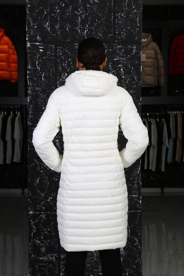 moncler mont kadin uzun belden sikmali beyaz kapusonlu