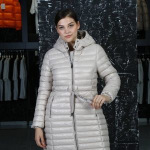moncler mont kadin uzun belden sikmali vizon kapusonlu