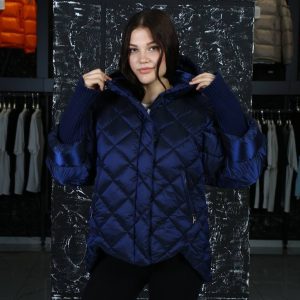 moncler mont lacivert kollari triko detayli kapusonlu