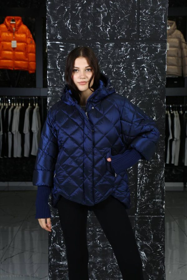moncler mont lacivert kollari triko detayli kapusonlu