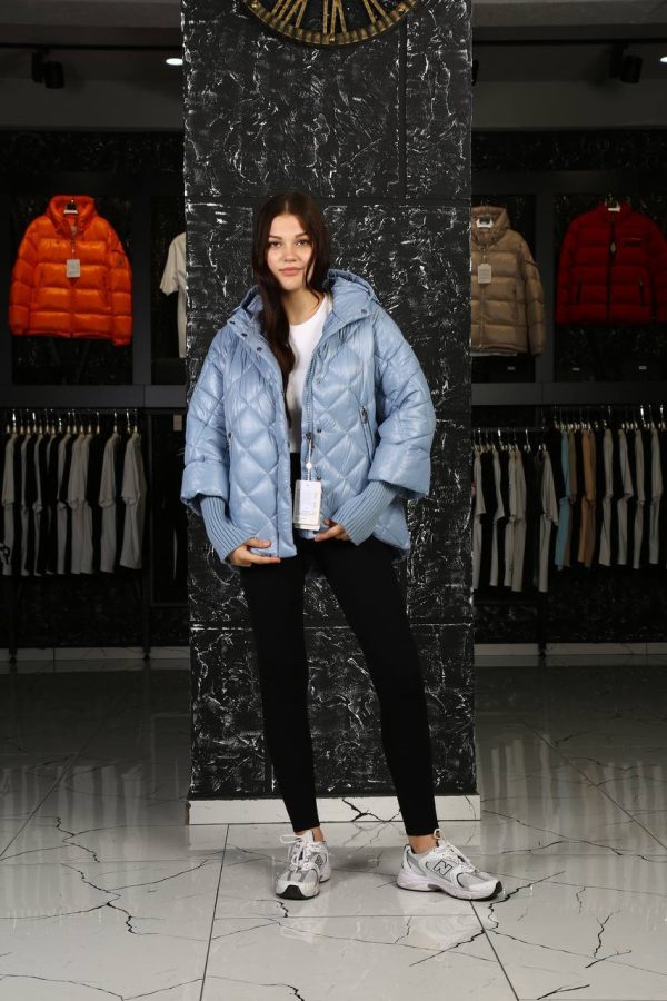 moncler mont mavi kollari triko detayli kapusonu