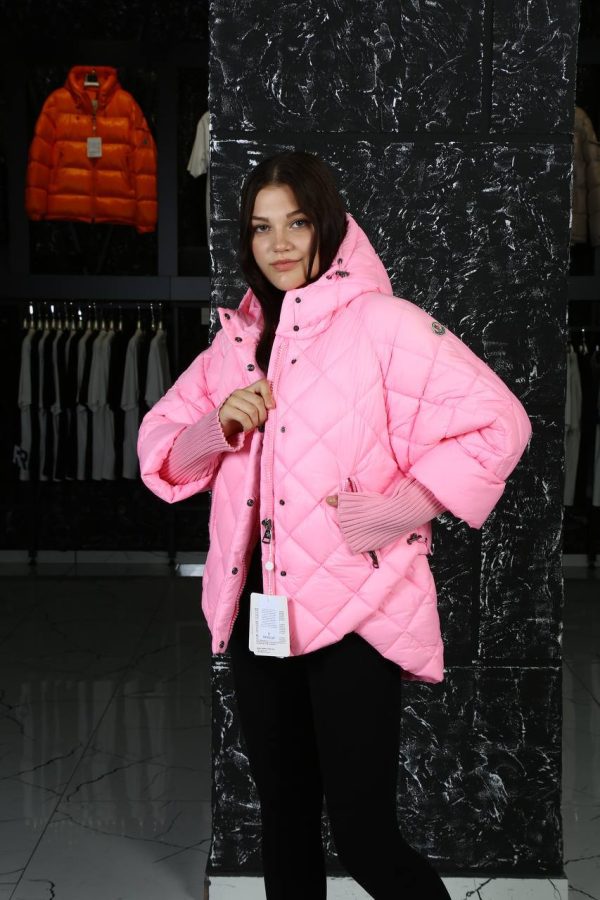 moncler mont pembe kollari triko detayli kapusonu