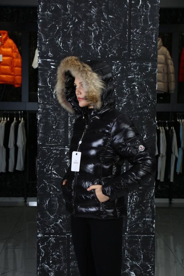 moncler mont siyah az parlak classic kolu cepli kapusonlu tilki tuyu