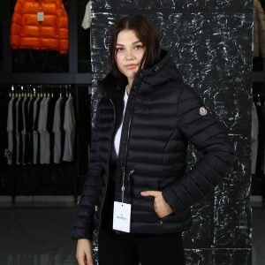 moncler mont siyah beli sikmali kapusonlu