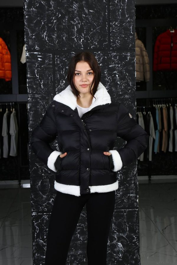 moncler mont siyah beyaz pelus detayli