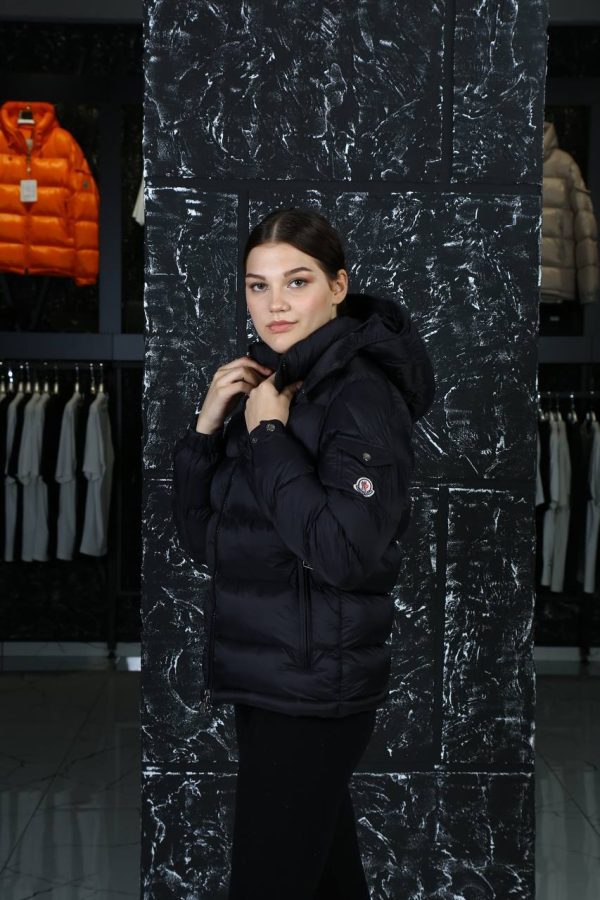 moncler mont siyah mat classic kolu cepli kapusonlu