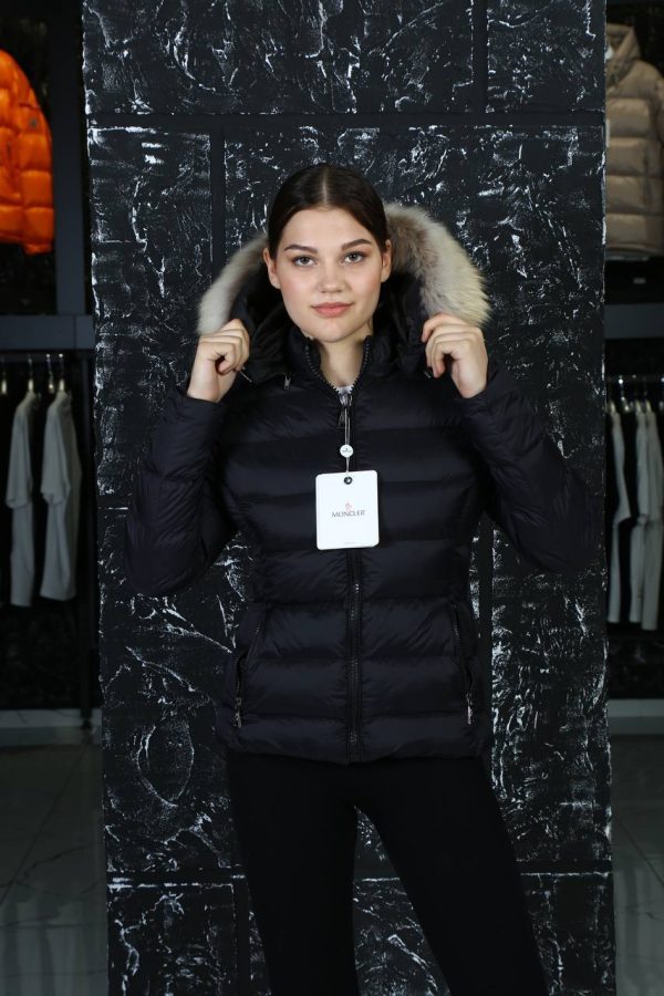 moncler mont siyah mat classic kolu cepli kapusonlu tilki tuyu