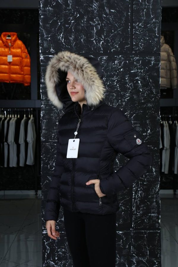 moncler mont siyah mat classic kolu cepli kapusonlu tilki tuyu