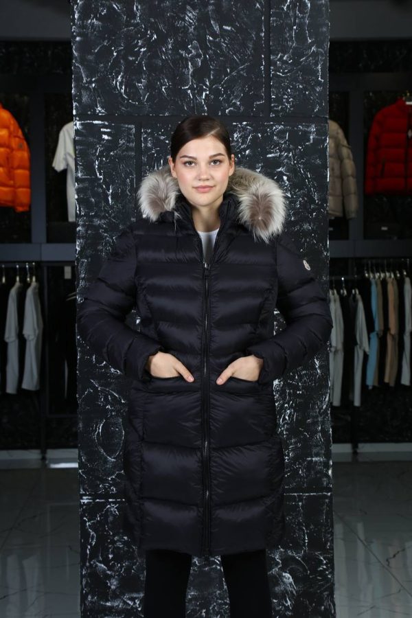 moncler mont siyah mat uzun diz ustu kapusonlu