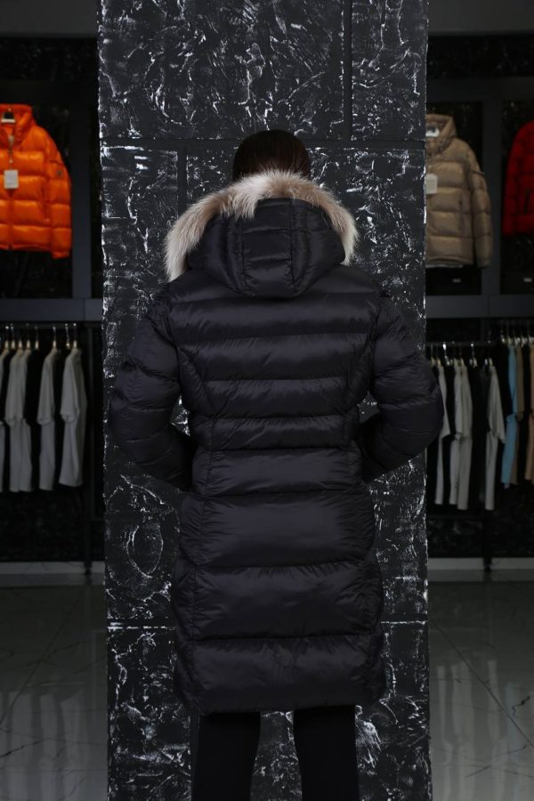 moncler mont siyah mat uzun diz ustu kapusonlu