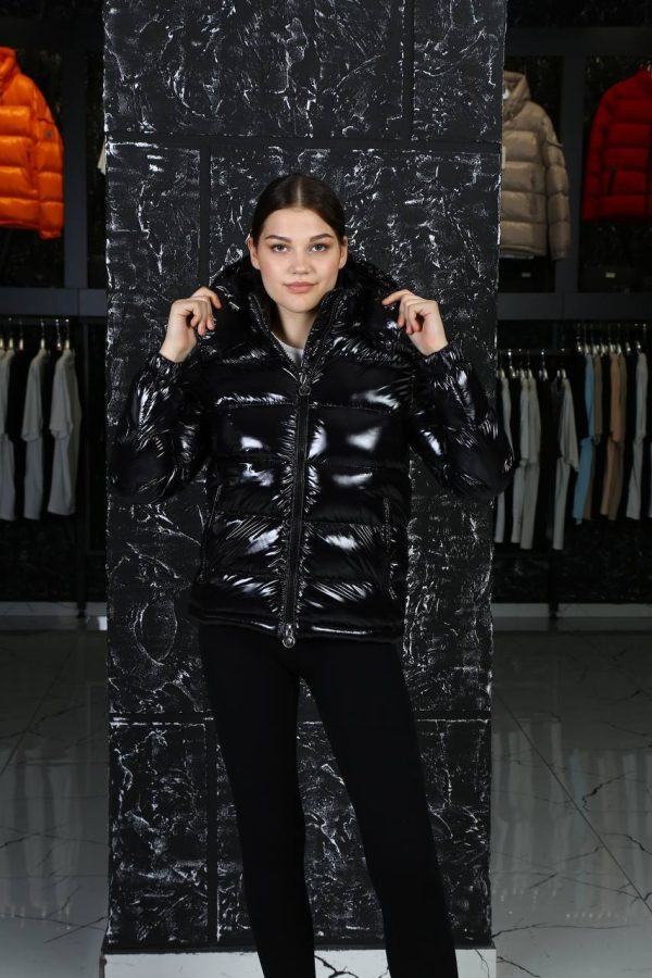 moncler mont siyah parlak classic kolu cepli kopusonlu
