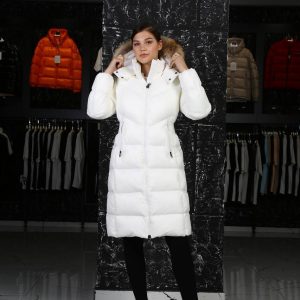 moncler mont uzun beyaz beli kemer detayli kapusonlu tilki tuyu