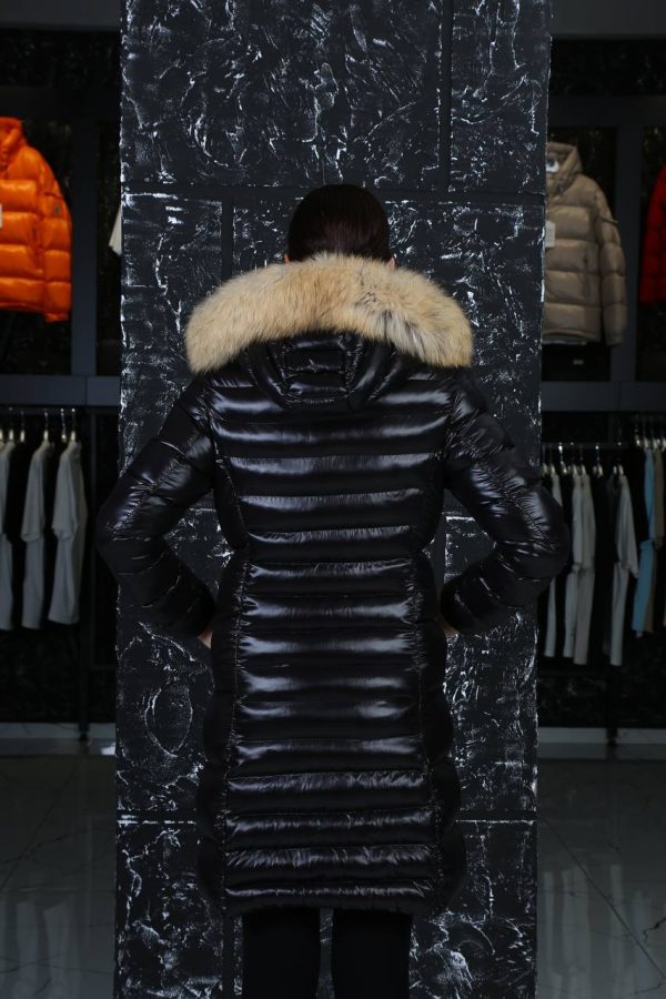 moncler mont uzun siyah parlak kapusonlu tilki tuyu