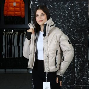 moncler mont vizon gizli kapusonlu