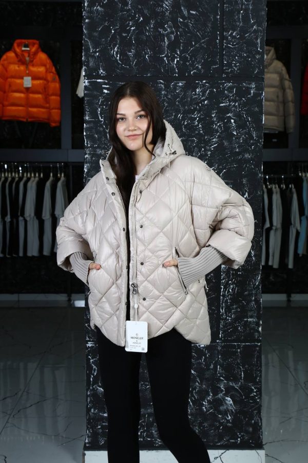moncler mont vizon kollari triko detayli kapusonlu