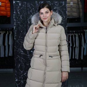 moncler mont vizon uzun diz ustu kapusonlu