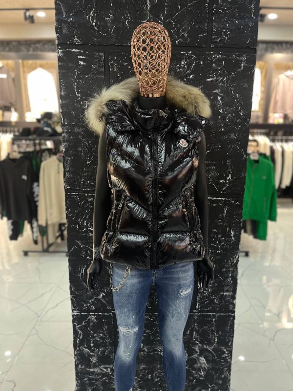 moncler yelek kadin siyah parlak beli kemer detayli yuksek kalite tilki tuyu kapuson