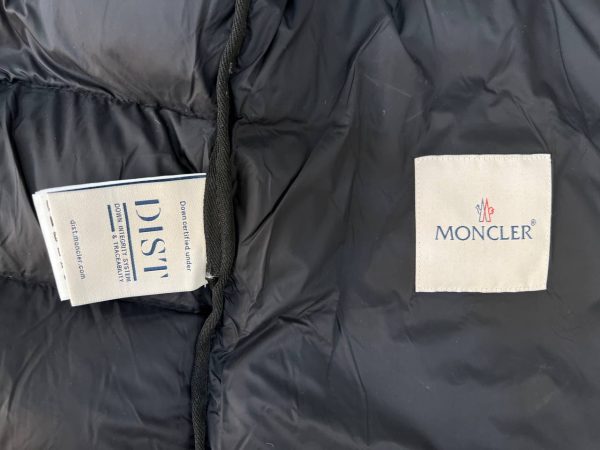 moncler yelek siyah cep detayli standart kalip
