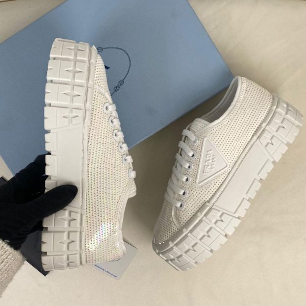 prada ayakkabi beyaz payetli double wheels sequin