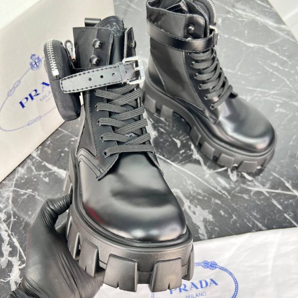 prada ayakkabi bot monolith boots