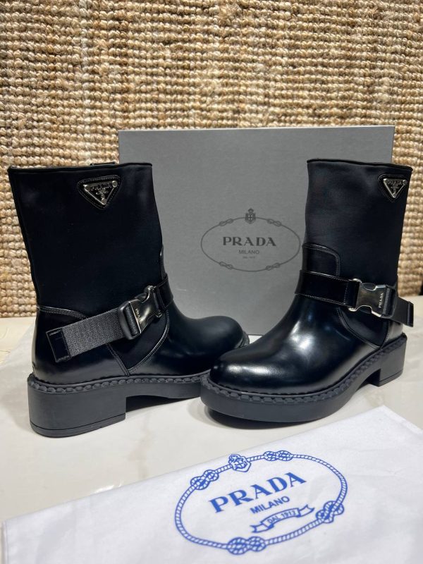 prada ayakkabi bot siyah yeni sezon