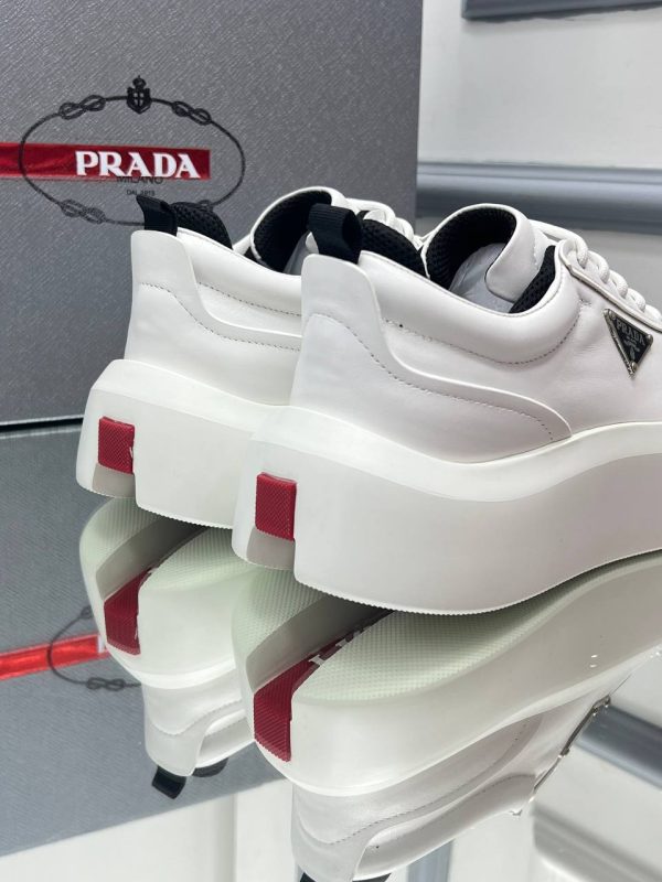 prada ayakkabi erkek beyaz hakiki deri
