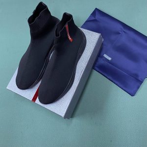 prada ayakkabi erkek corap bot siyah logolu