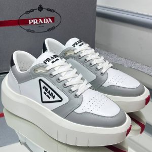 prada ayakkabi erkek gri beyaz