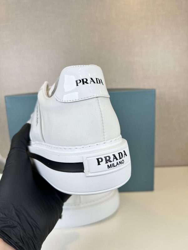 prada ayakkabi kadin beyaz yeni sezon scuba kumas