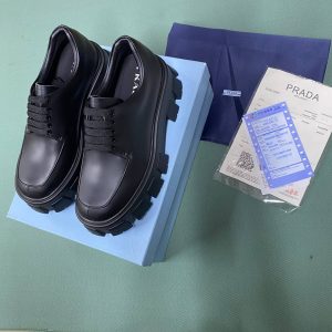 prada ayakkabi kadin kalin taban siyah classic yeni