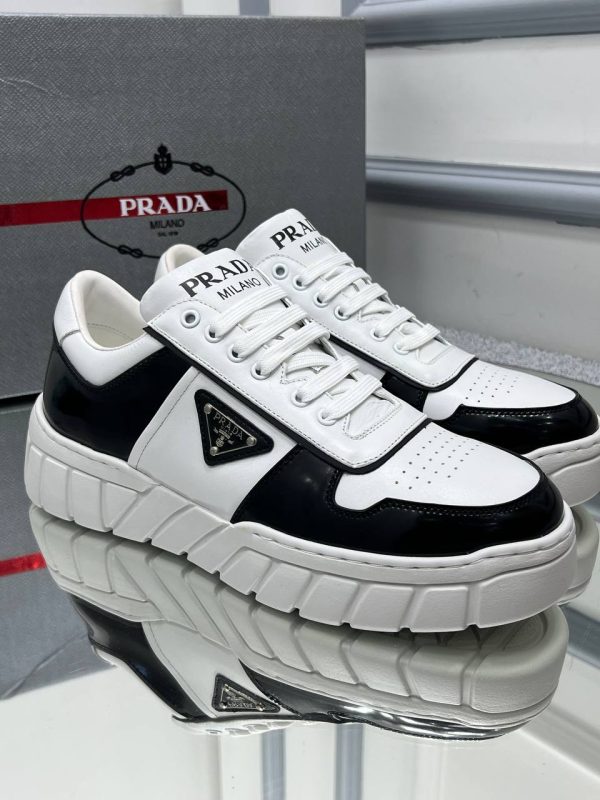 prada ayakkabi siyah beyaz classic unisex