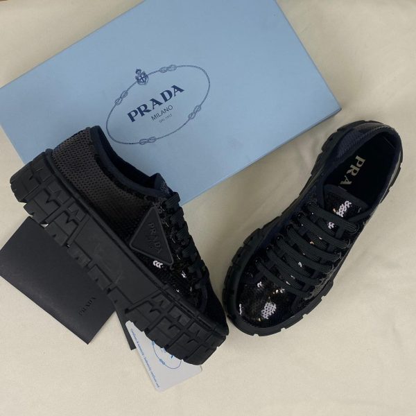 prada ayakkabi siyah payetli double wheel sequin