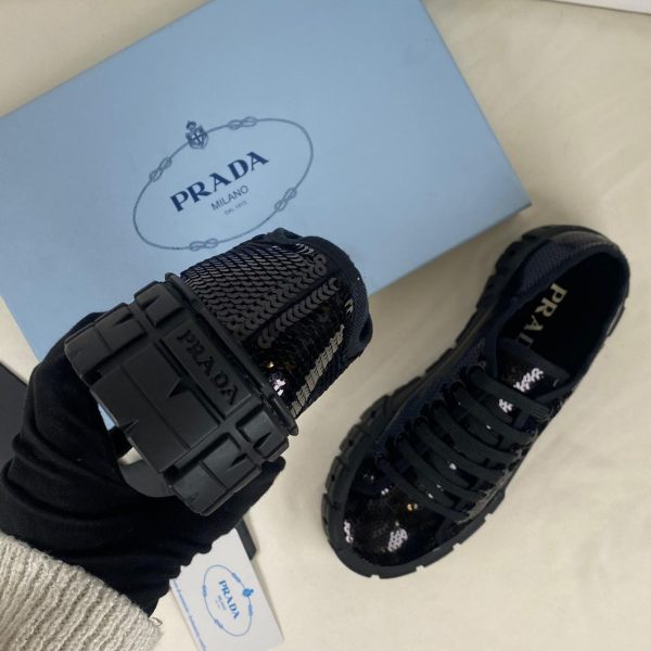 prada ayakkabi siyah payetli double wheel sequin