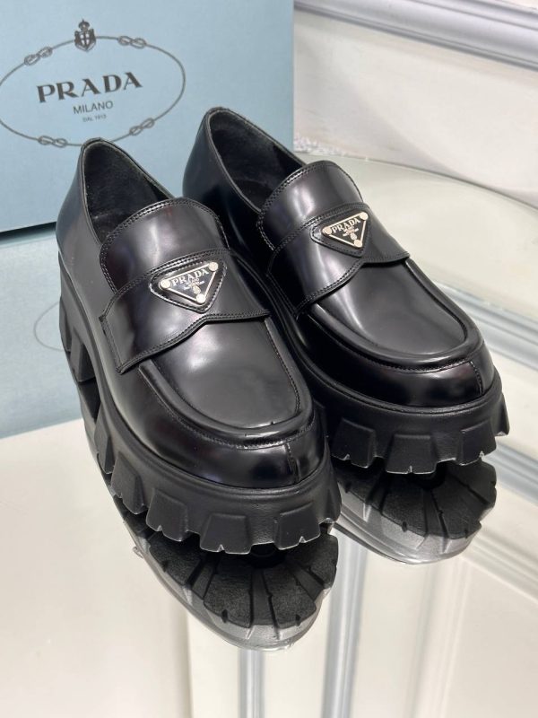 prada ayakkabi siyah yuksek taban