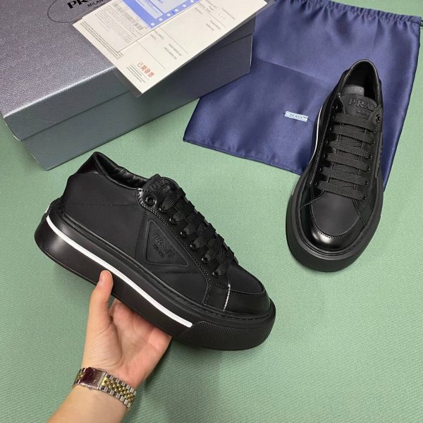 prada ayakkabi sneaker kadin siyah yeni sezon scuba kumas