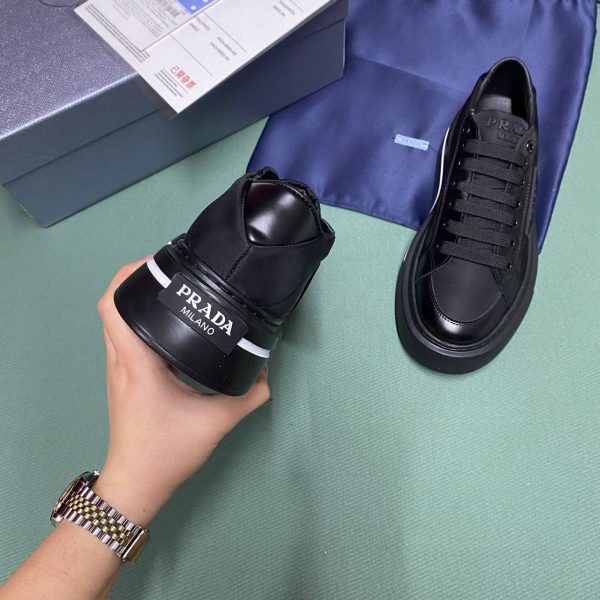 prada ayakkabi sneaker kadin siyah yeni sezon scuba kumas