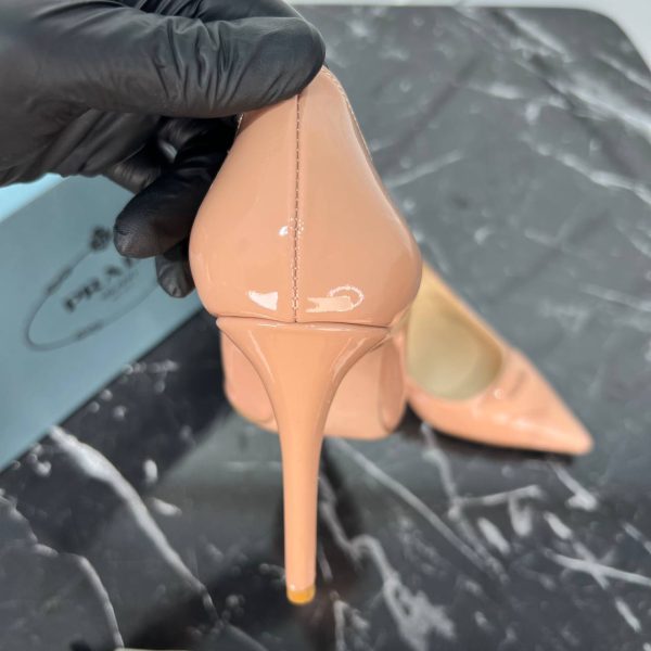 prada ayakkabi topuklu pudra rugan 10 cm