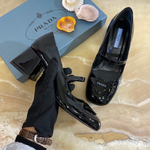 prada ayakkabi topuklu siyah rugan topuk 5cm