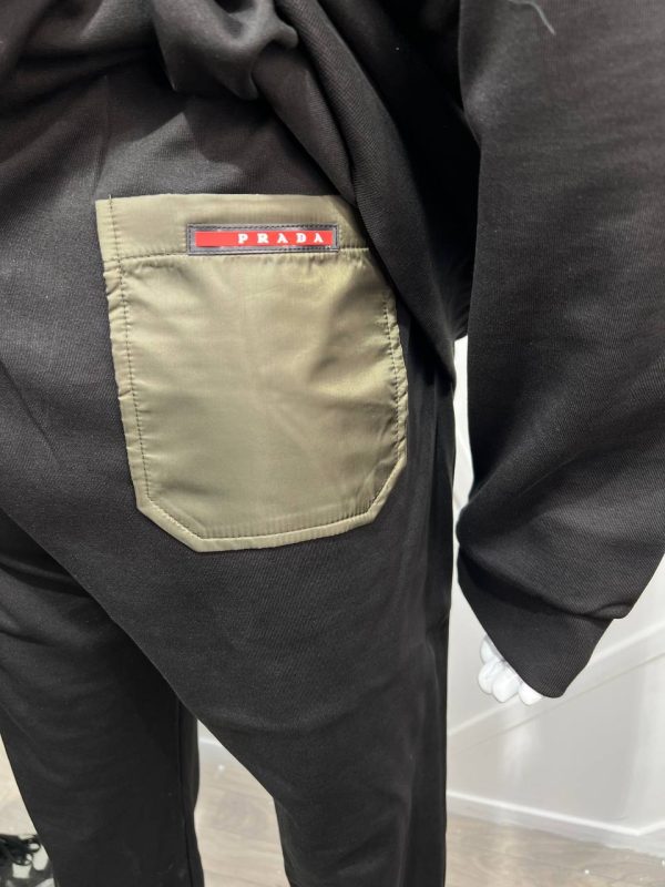 prada esorfman erkek takim siyah haki