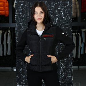 prada mont baharlik triko detayli siyah
