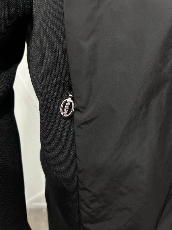 prada mont erkek triko detayli siyah ithal
