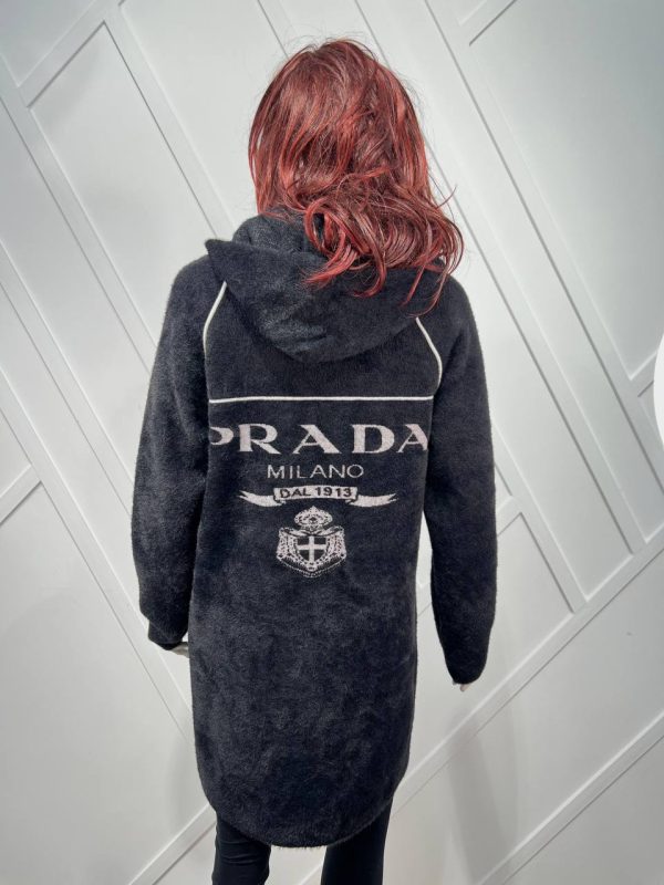 prada mont kaban uzun siyah logo detay