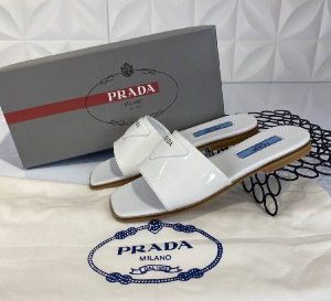 prada terlik beyaz rugan ithal