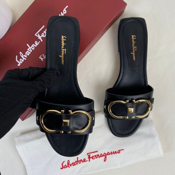 salvatore ferragamo terlik siyah iyi kalite